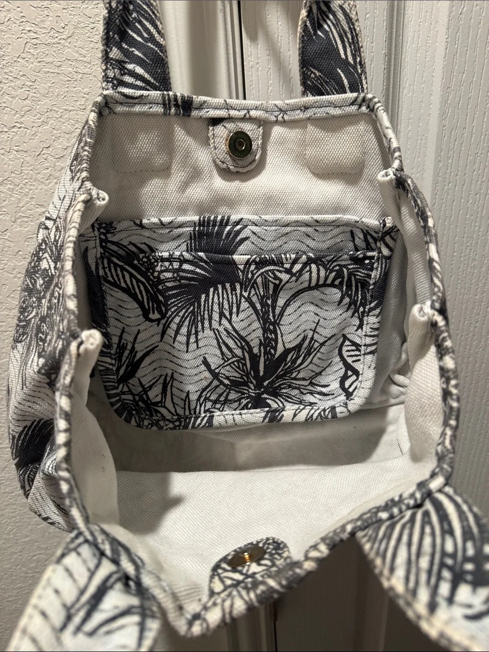 Vince Camuto Black and White Botanical Canvas Tote